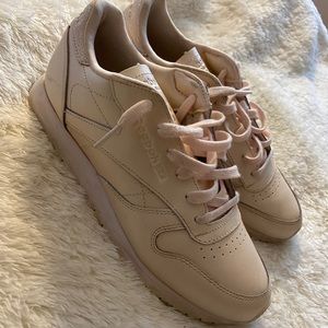 Pearl Baby Pink Reebok's